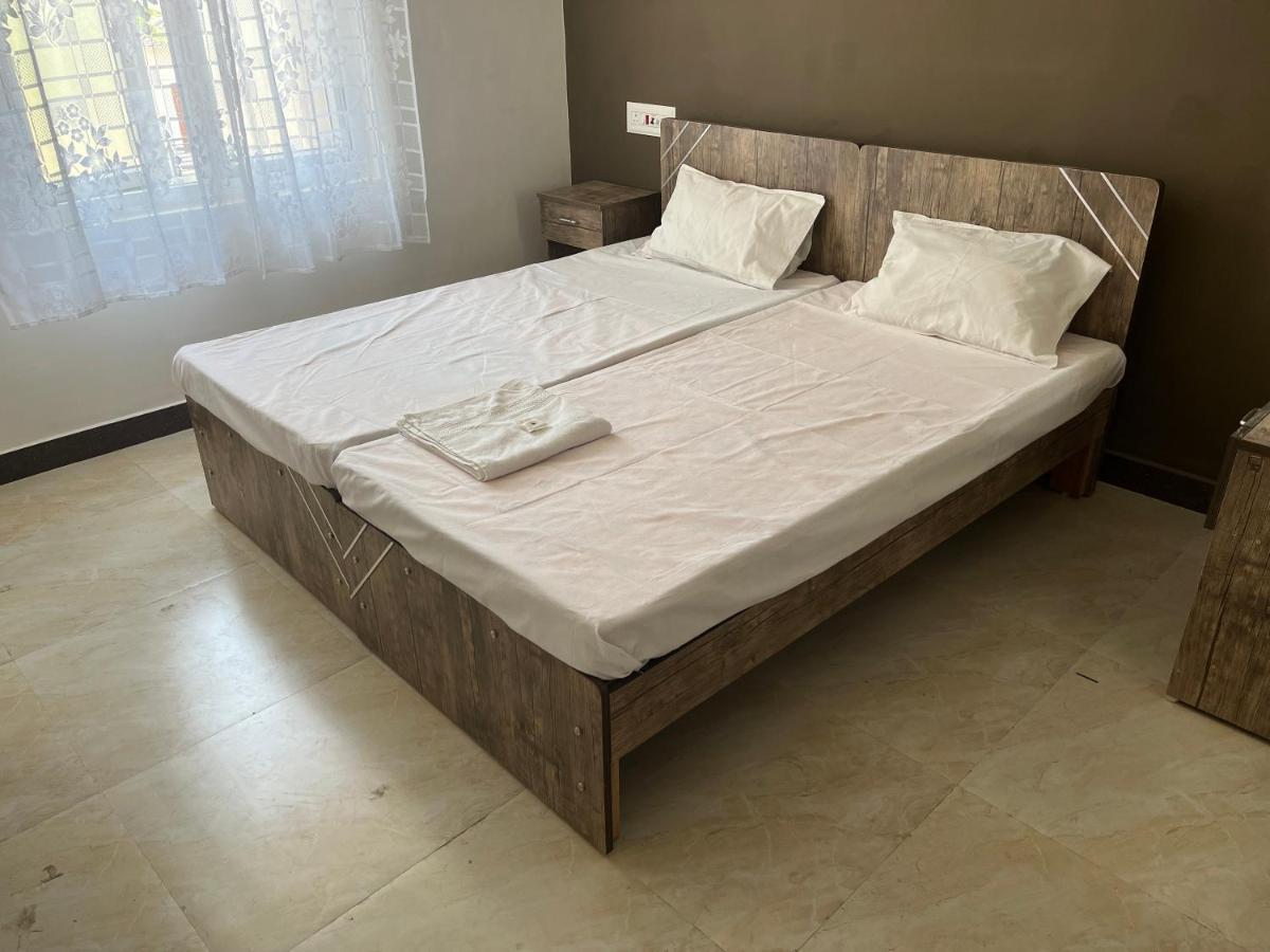 San Beach Residency Karaikal Esterno foto