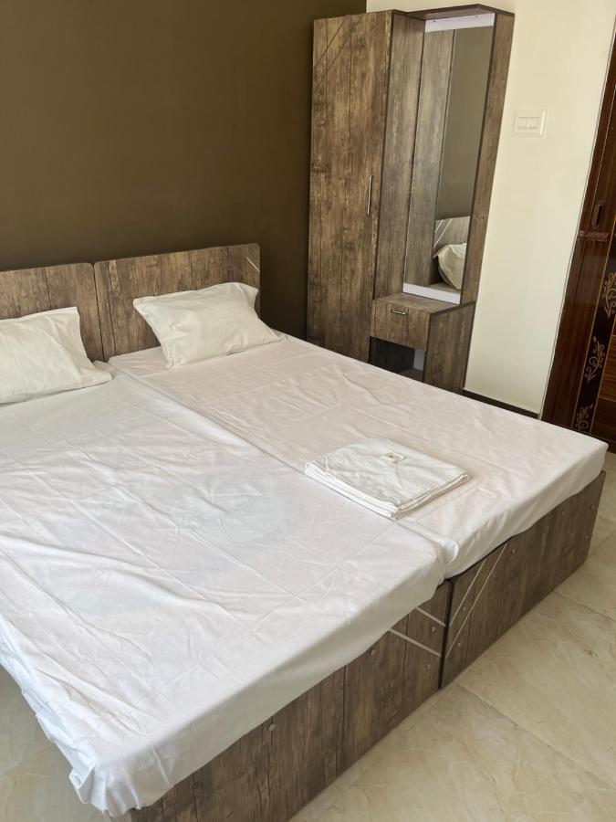 San Beach Residency Karaikal Esterno foto