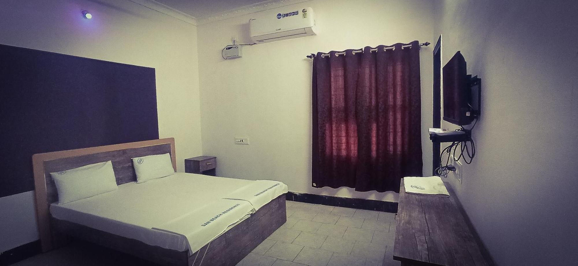 San Beach Residency Karaikal Esterno foto