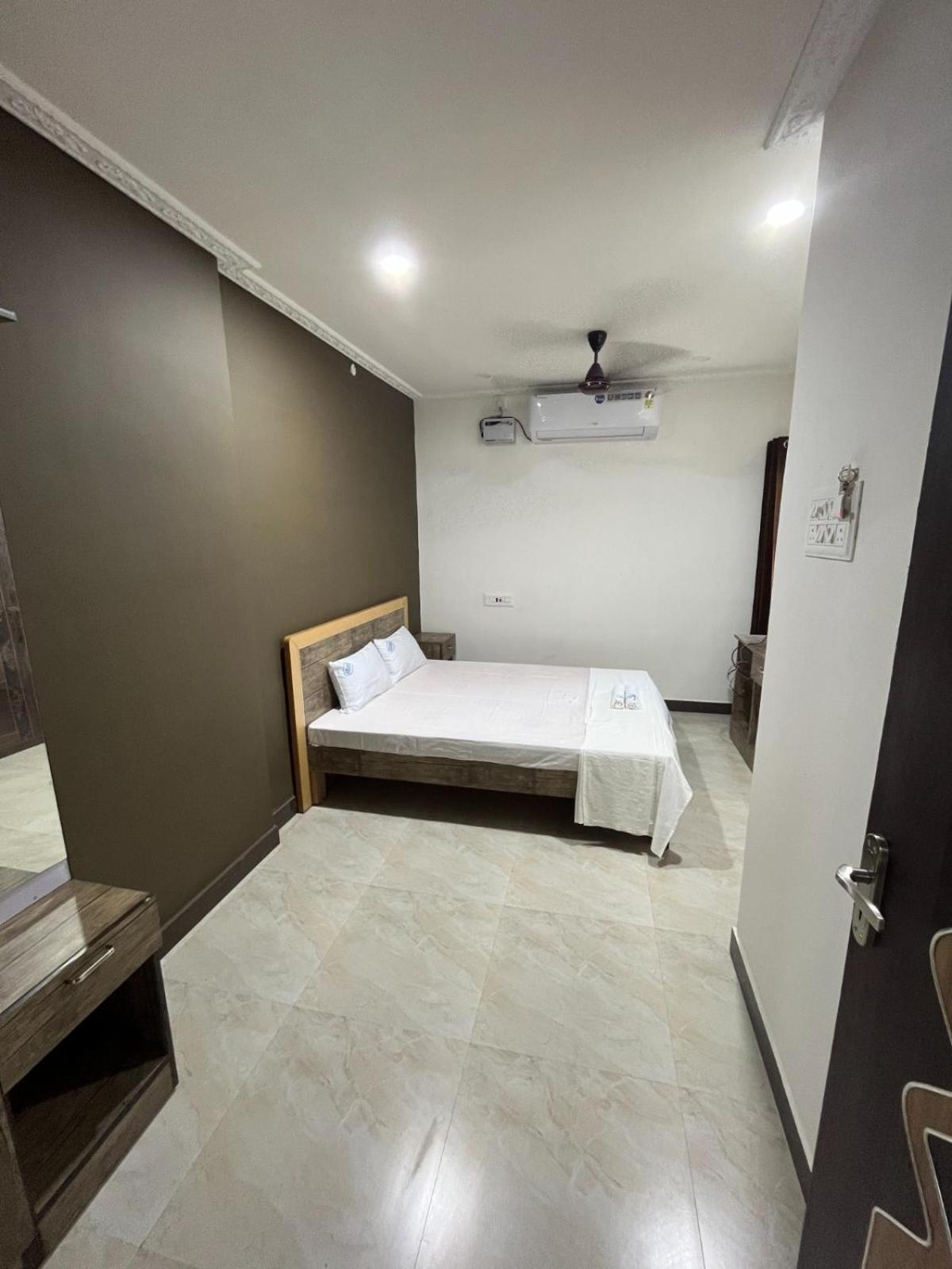 San Beach Residency Karaikal Esterno foto